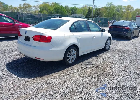 2014 Volkswagen Jetta 1.8T Se z USA, uszkodzony, nr VIN 3VWD17AJ6EM372961